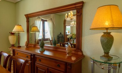 Reventa - Villa - Los Altos