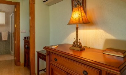 Reventa - Villa - Los Altos