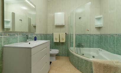 Reventa - Villa - Los Altos