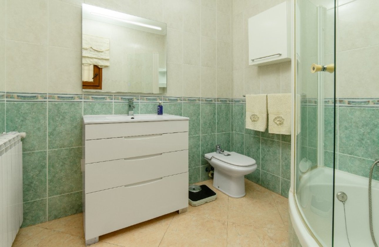 Reventa - Villa - Los Altos