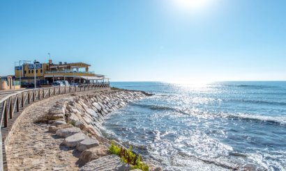 Reventa - Villa - Los Altos