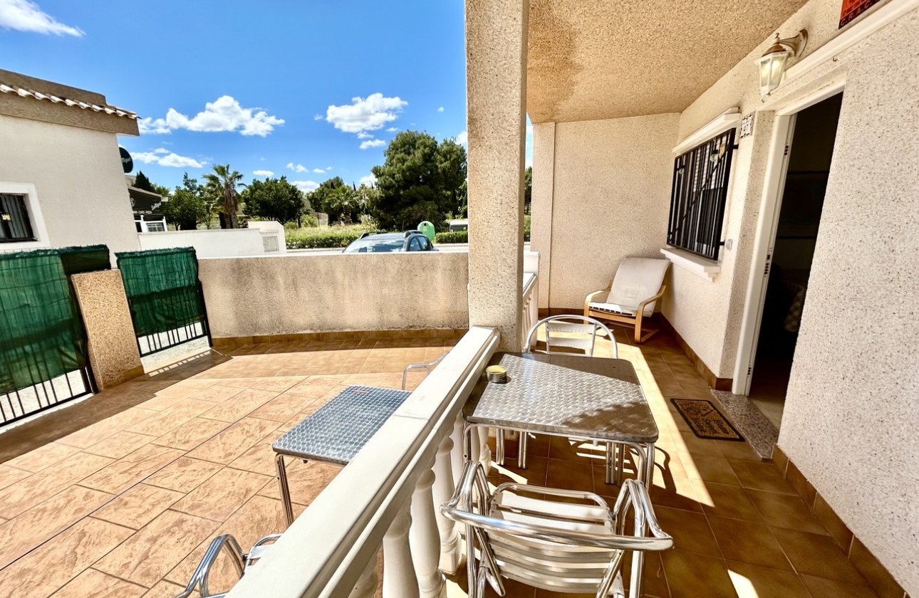 Resale - Apartment / flat - Villamartin