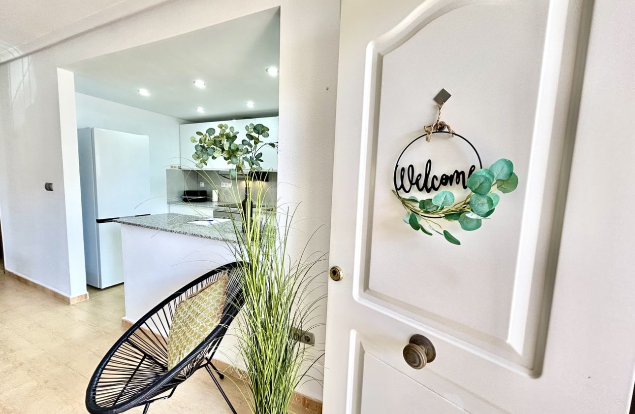 Resale - Apartment / flat - Villamartin