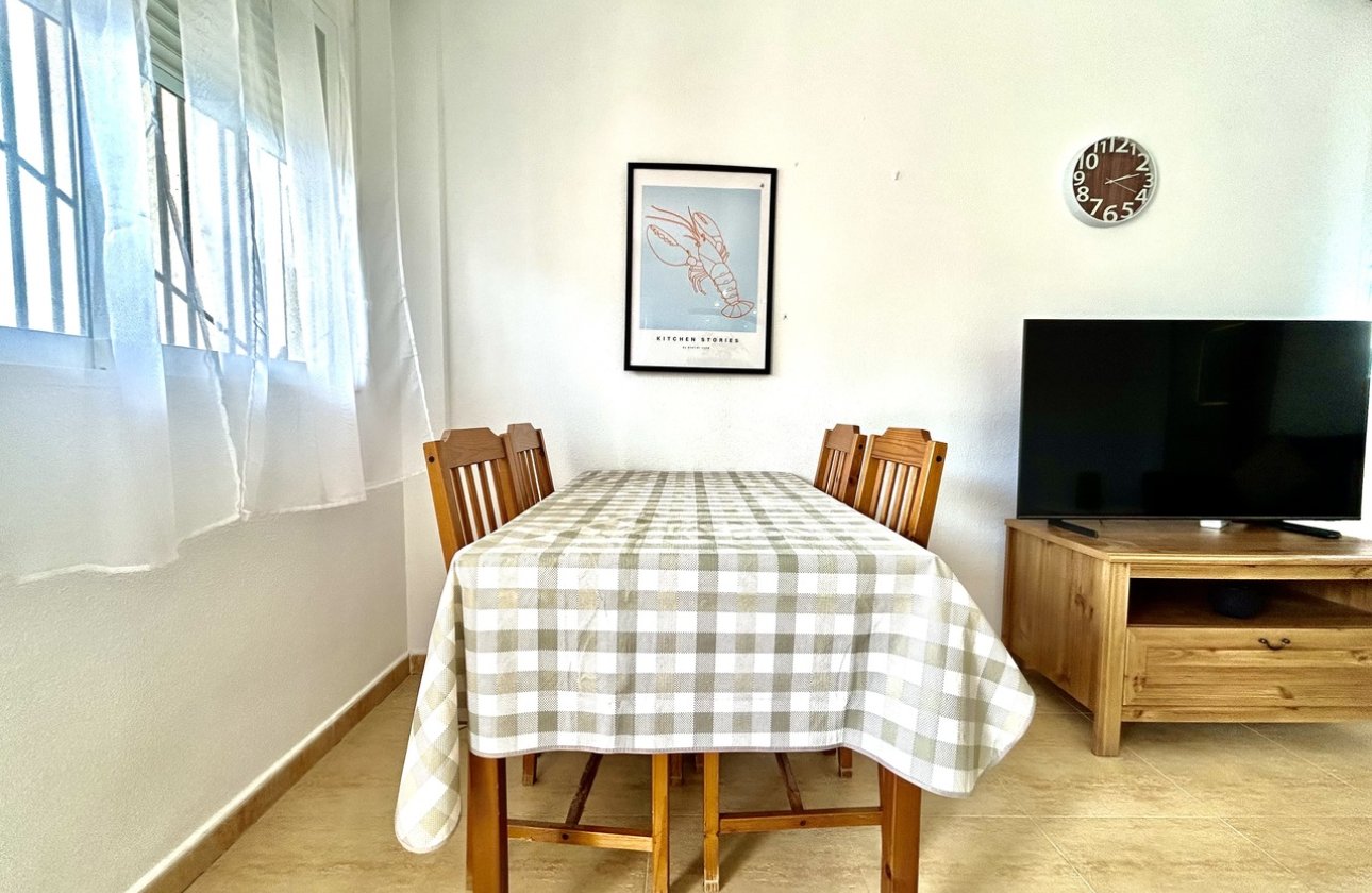 Resale - Apartment / flat - Villamartin