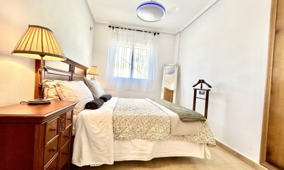 Resale - Apartment / flat - Villamartin