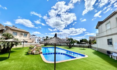 Resale - Apartment / flat - Villamartin