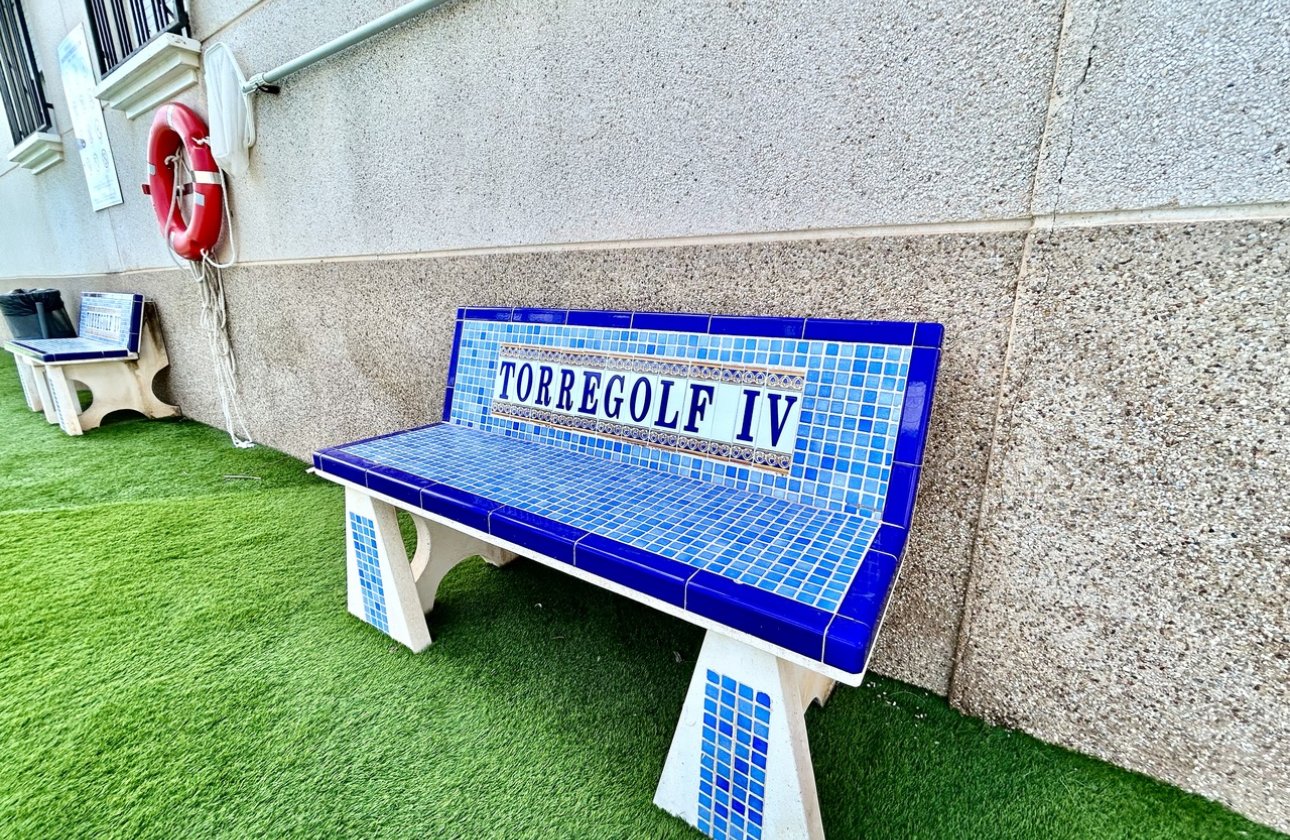 Resale - Apartment / flat - Villamartin