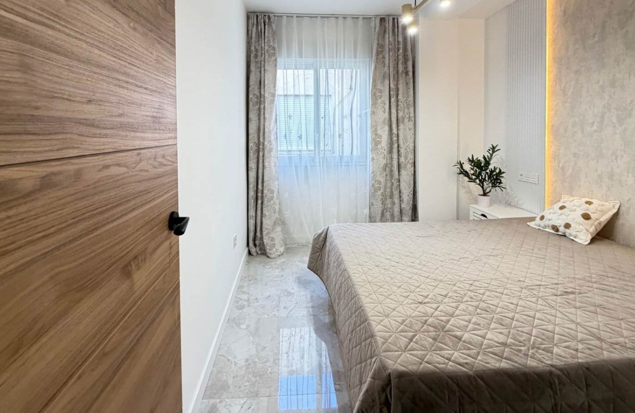 Resale - Penthouse - Torrevieja - Playa del Cura