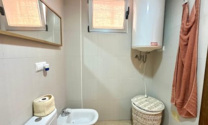 Resale - Apartment / flat - Torrevieja - La Mata