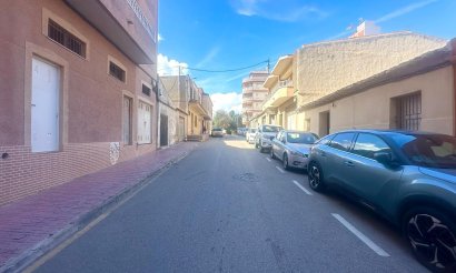 Resale - Apartment / flat - Torrevieja - La Mata