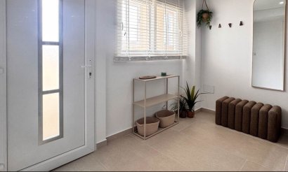 Resale - Apartment / flat - Torrevieja - El acequión