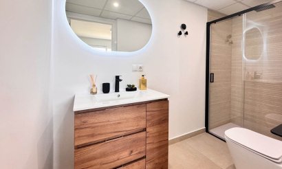 Resale - Apartment / flat - Torrevieja - El acequión