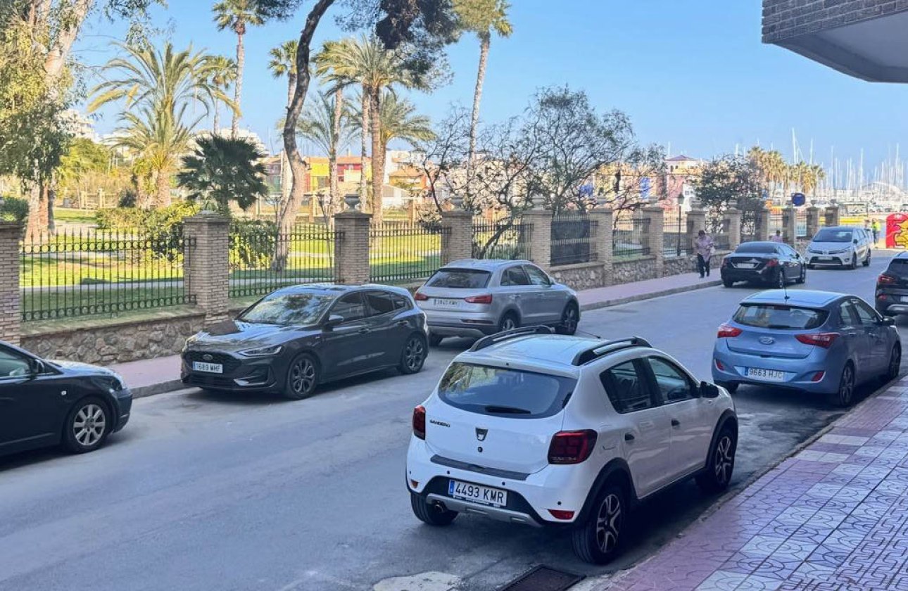 Resale - Apartment / flat - Torrevieja - El acequión