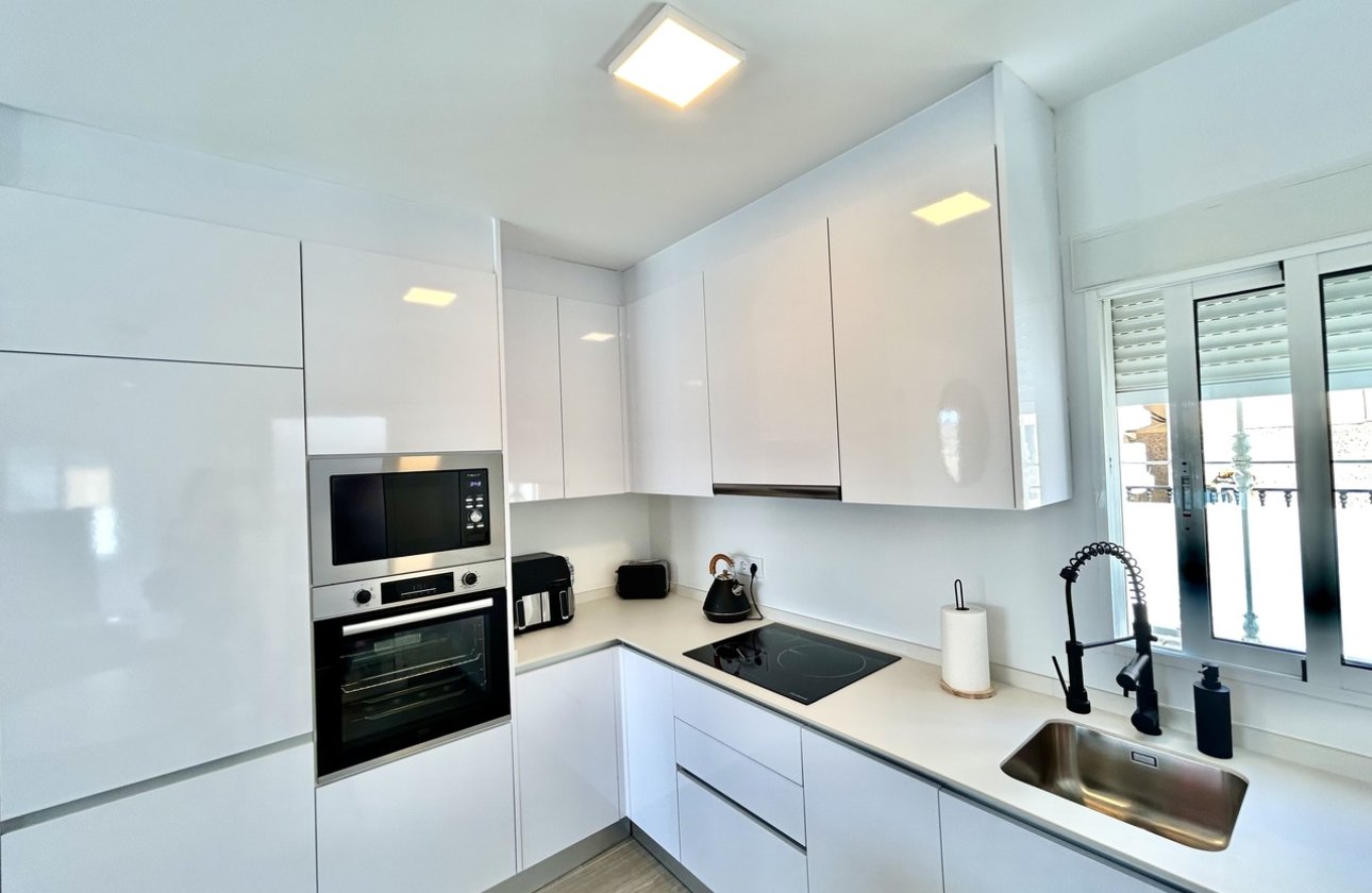Revente - Villa - Orihuela Costa - Villamartin