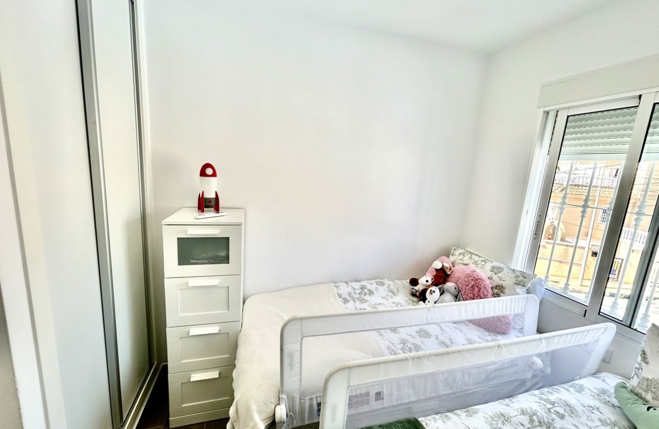 Revente - Villa - Orihuela Costa - Villamartin
