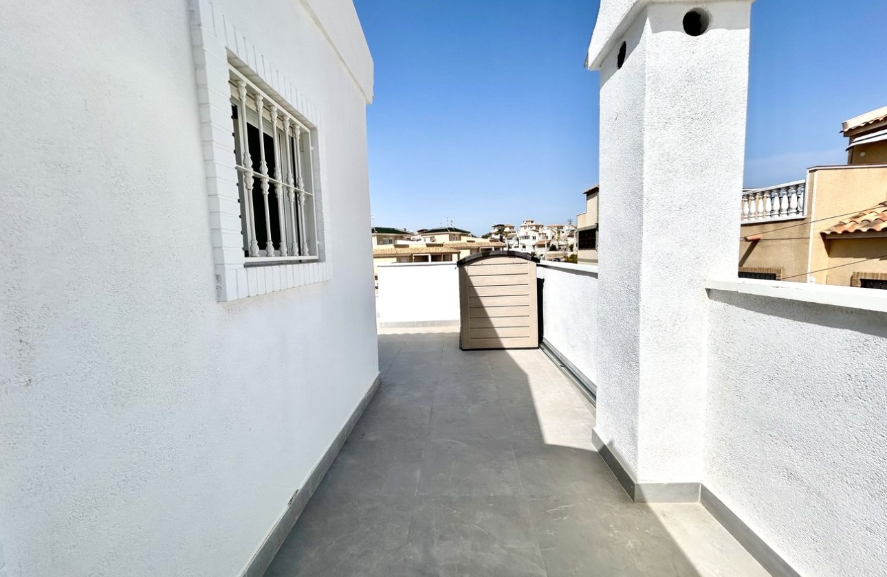 Revente - Villa - Orihuela Costa - Villamartin