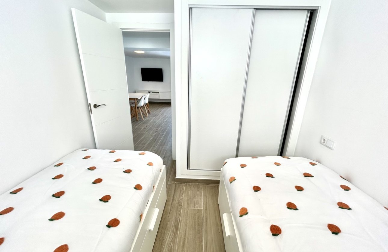 Revente - Villa - Orihuela Costa - Villamartin