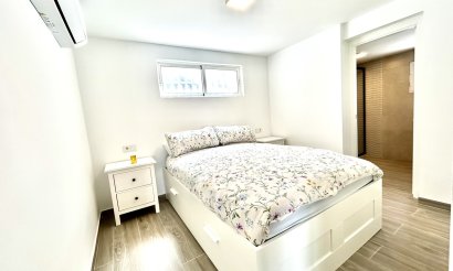 Revente - Villa - Orihuela Costa - Villamartin
