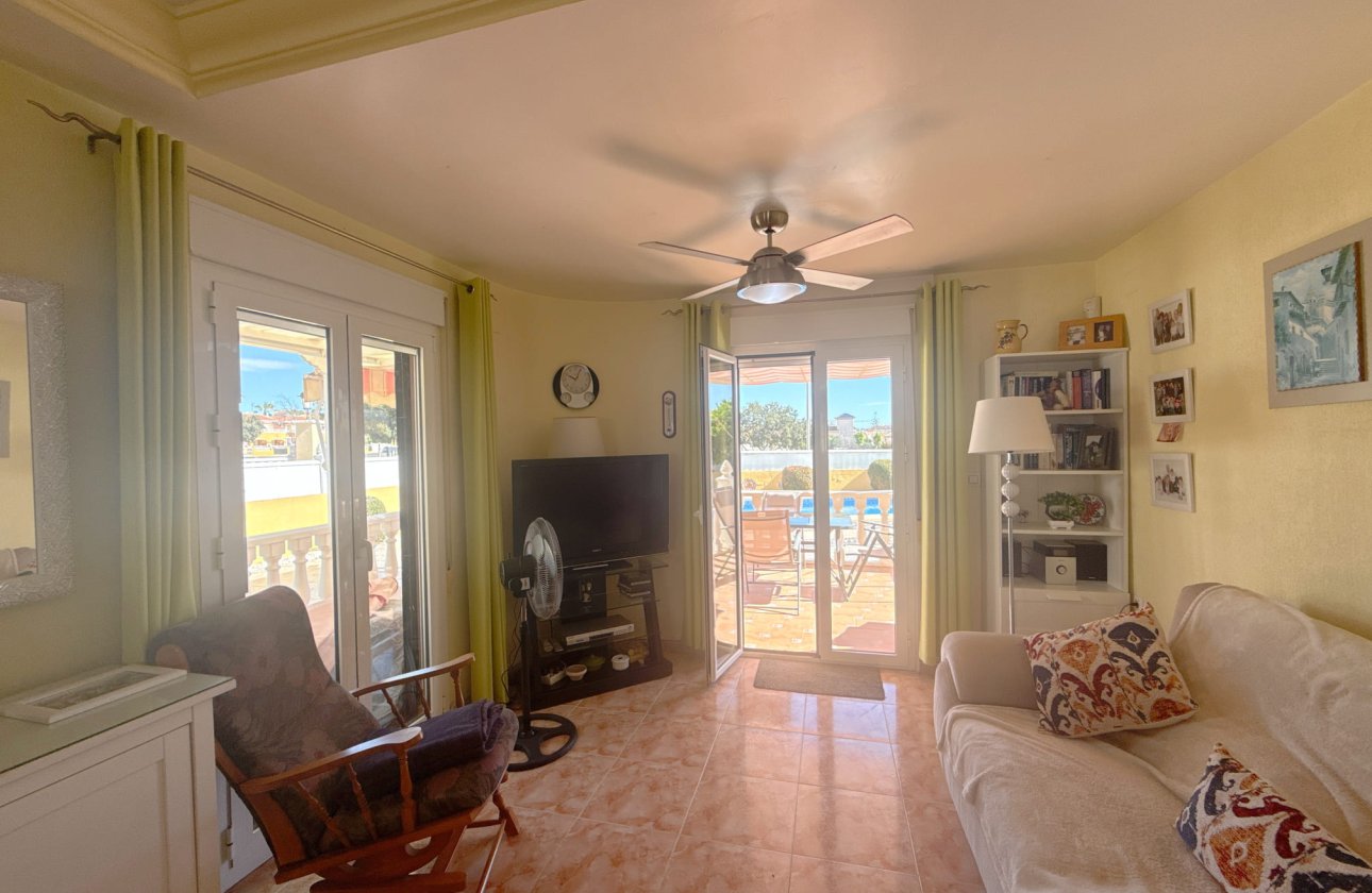 Resale - Villa - Cabo Roig - Cabo Roig>La Regia