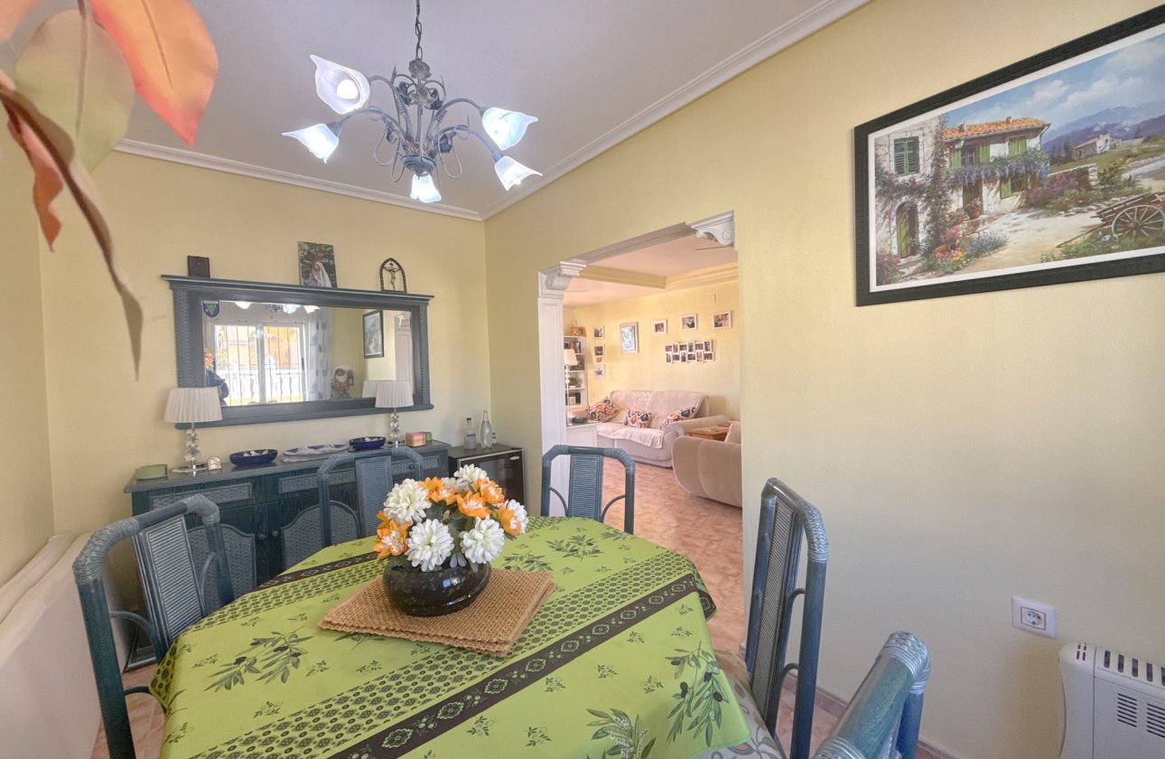 Resale - Villa - Cabo Roig - Cabo Roig>La Regia