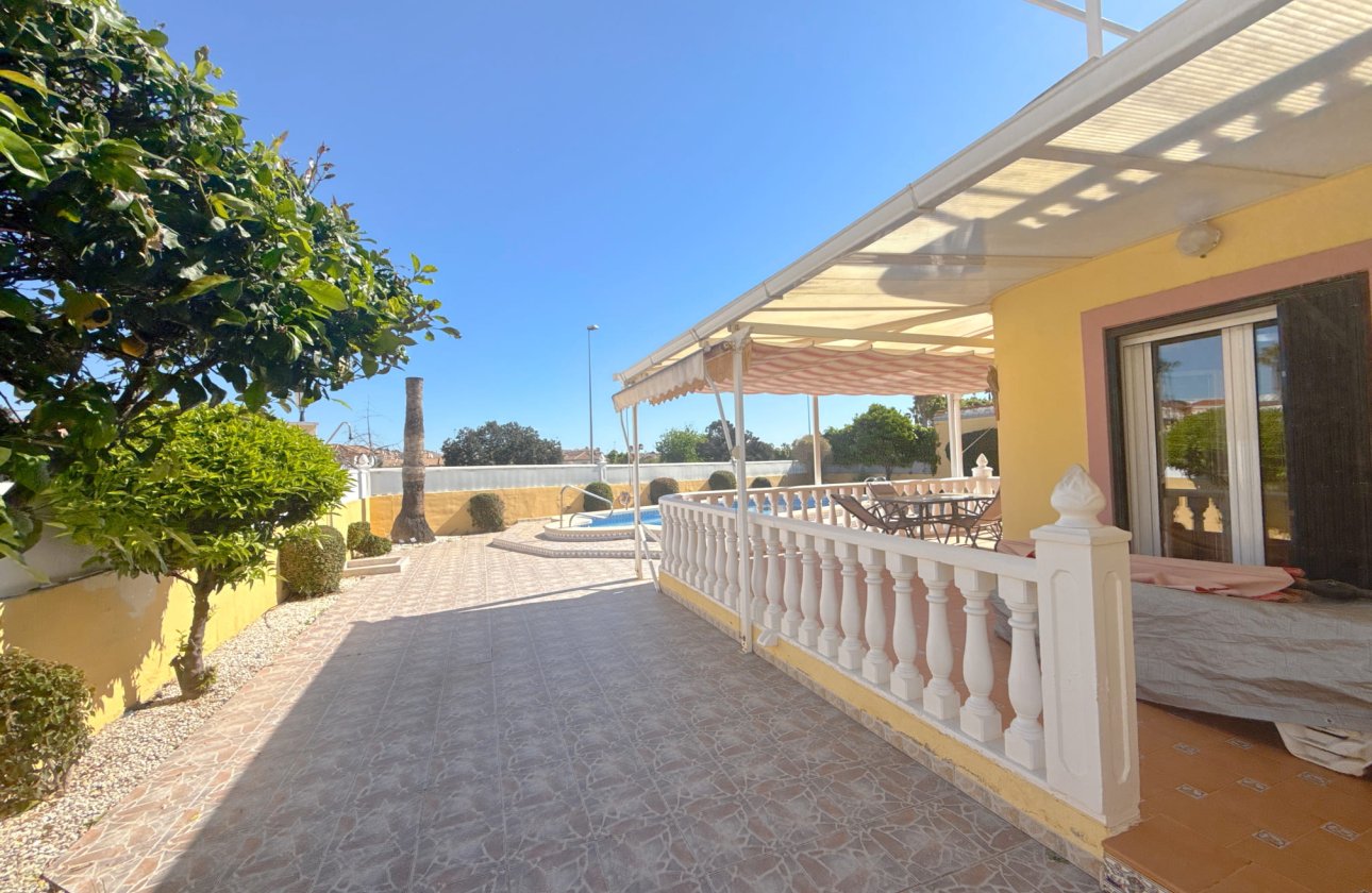 Resale - Villa - Cabo Roig - Cabo Roig>La Regia