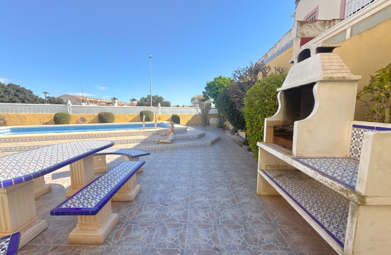 Resale - Villa - Cabo Roig - Cabo Roig>La Regia