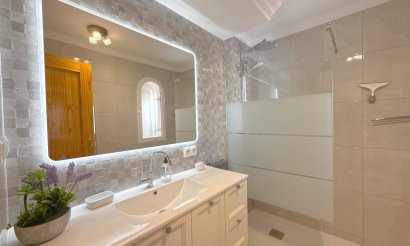 Resale - Villa - Cabo Roig - Cabo Roig>La Regia