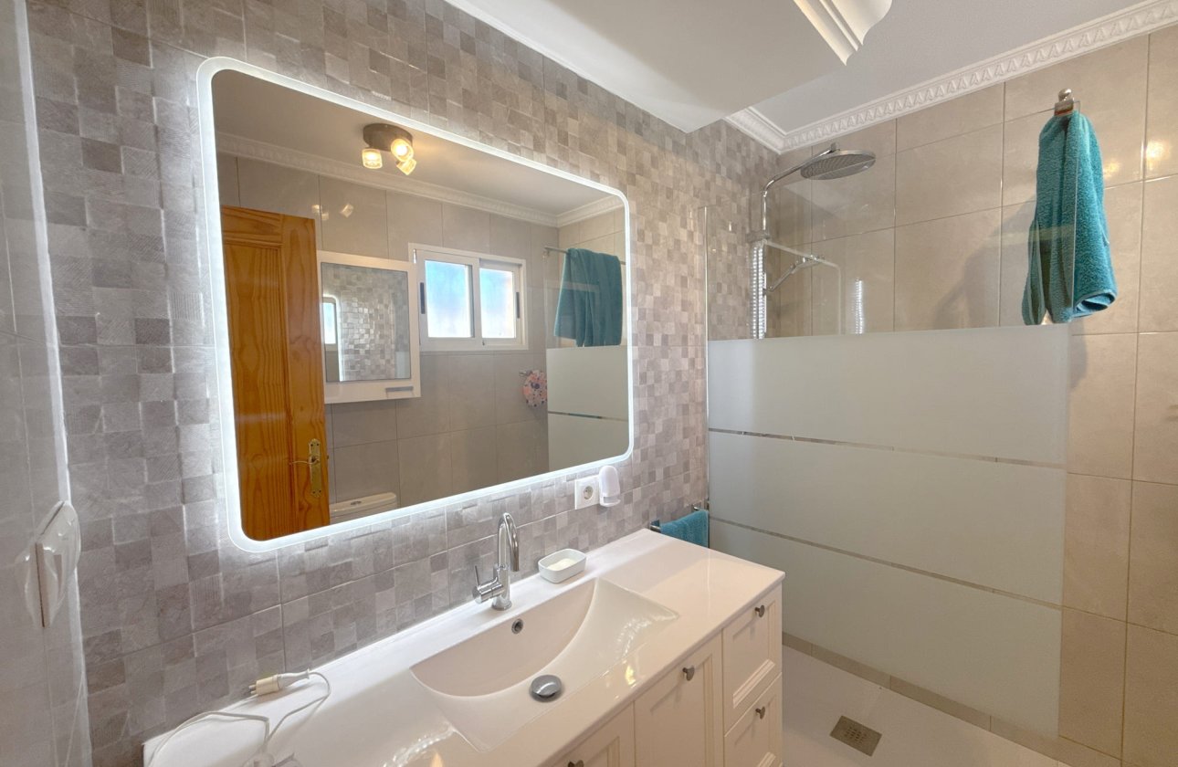 Resale - Villa - Cabo Roig - Cabo Roig>La Regia