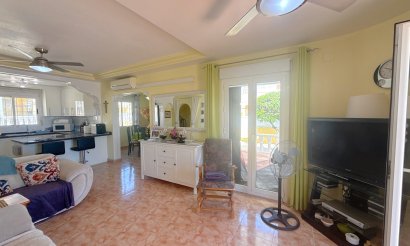 Resale - Villa - Cabo Roig - Cabo Roig>La Regia