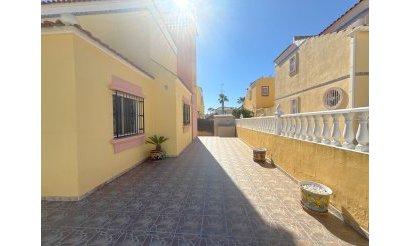 Resale - Villa - Cabo Roig - Cabo Roig>La Regia