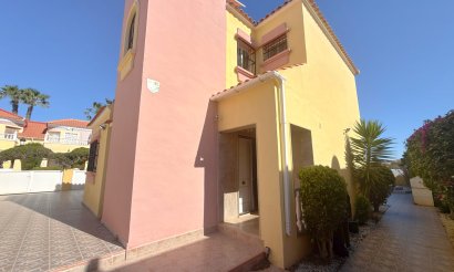 Resale - Villa - Cabo Roig - Cabo Roig>La Regia