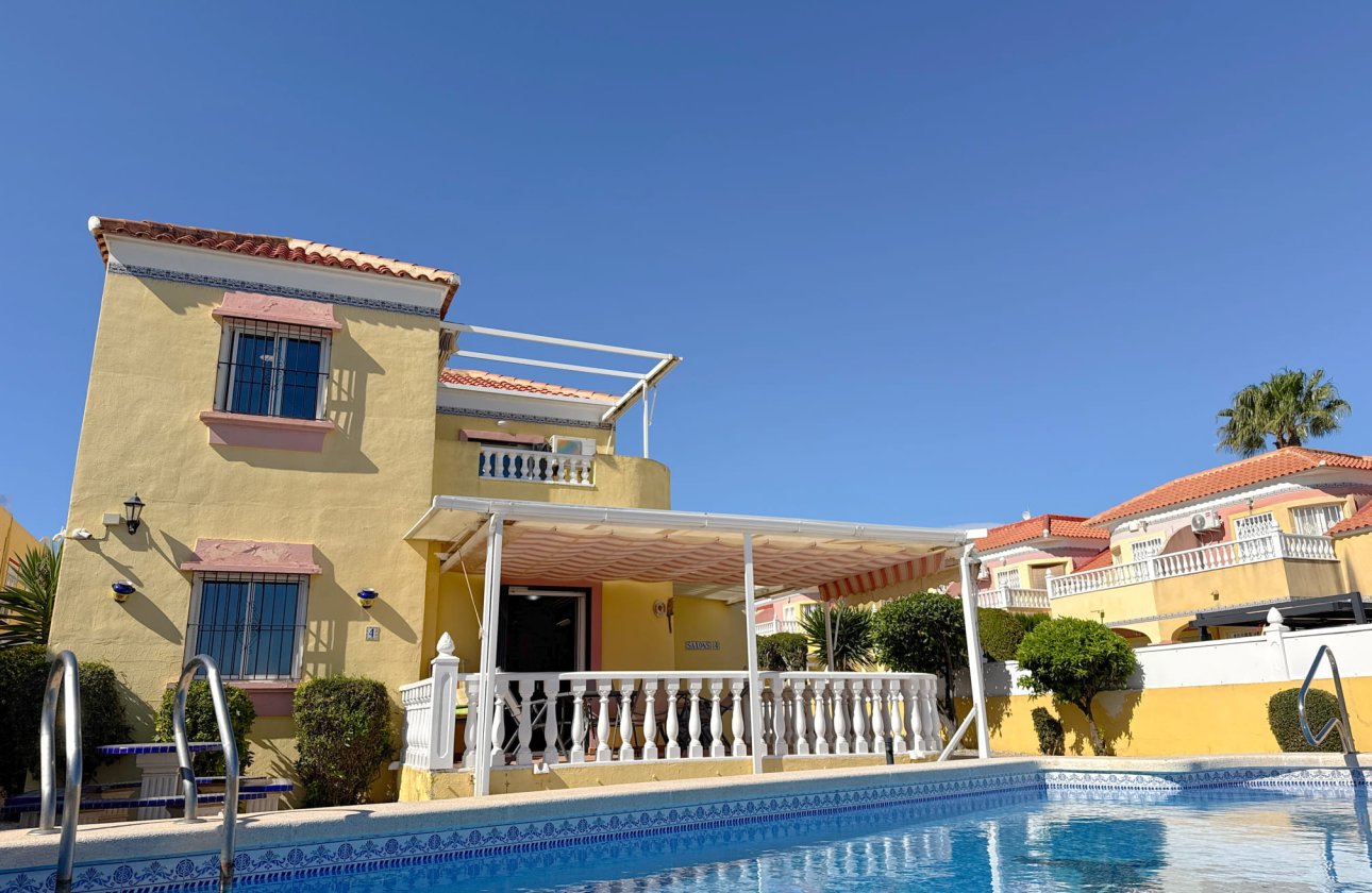 Resale - Villa - Cabo Roig - Cabo Roig>La Regia