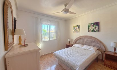 Resale - Villa - Cabo Roig - Cabo Roig>La Regia