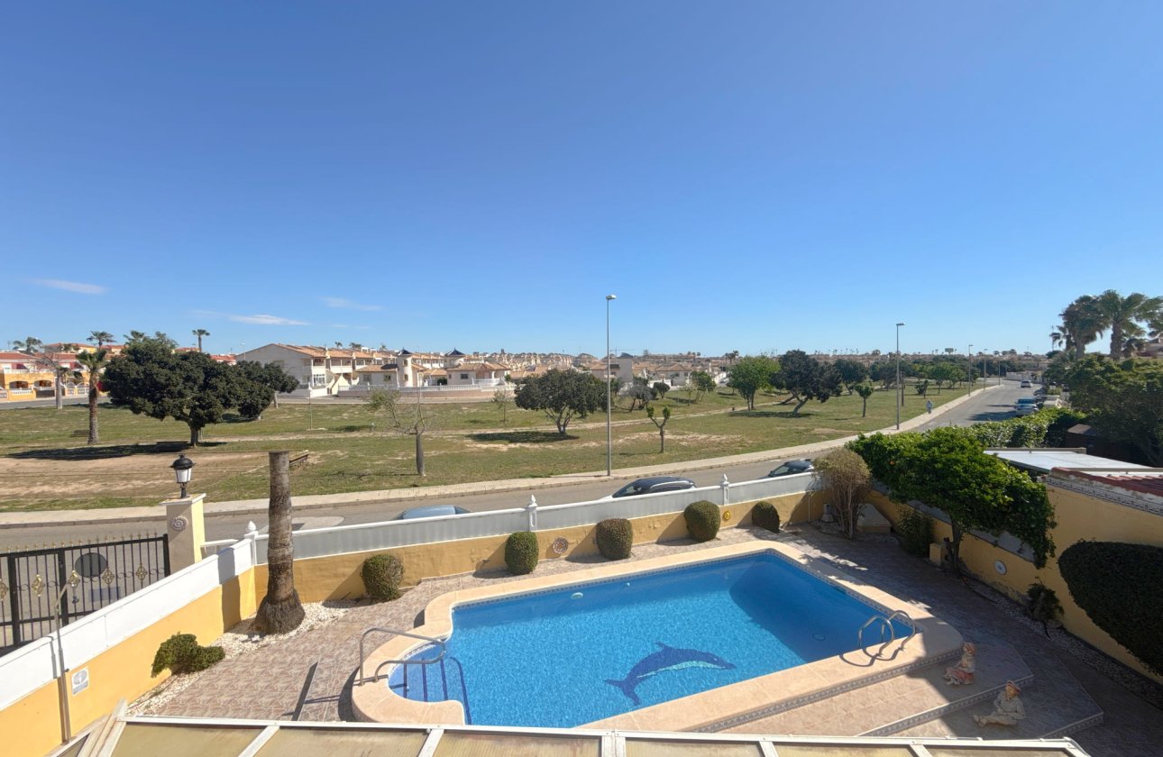 Resale - Villa - Cabo Roig - Cabo Roig>La Regia