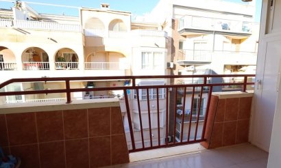Resale - Apartment / flat - Torrevieja - Centro