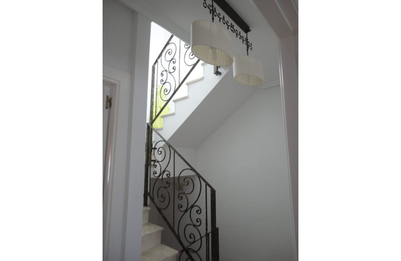 Resale - Duplex - Orihuela Costa - Villamartín