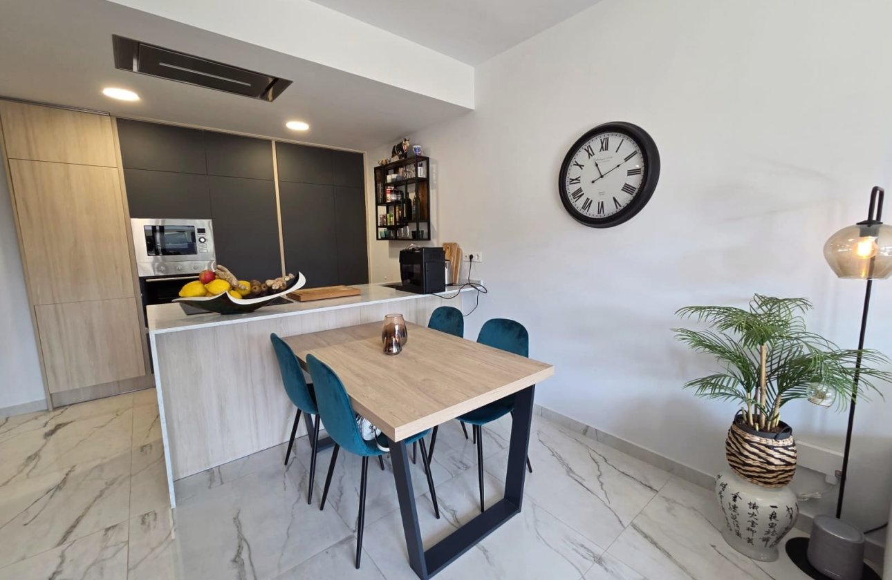 Resale - Apartment / flat - Orihuela Costa - Los Altos