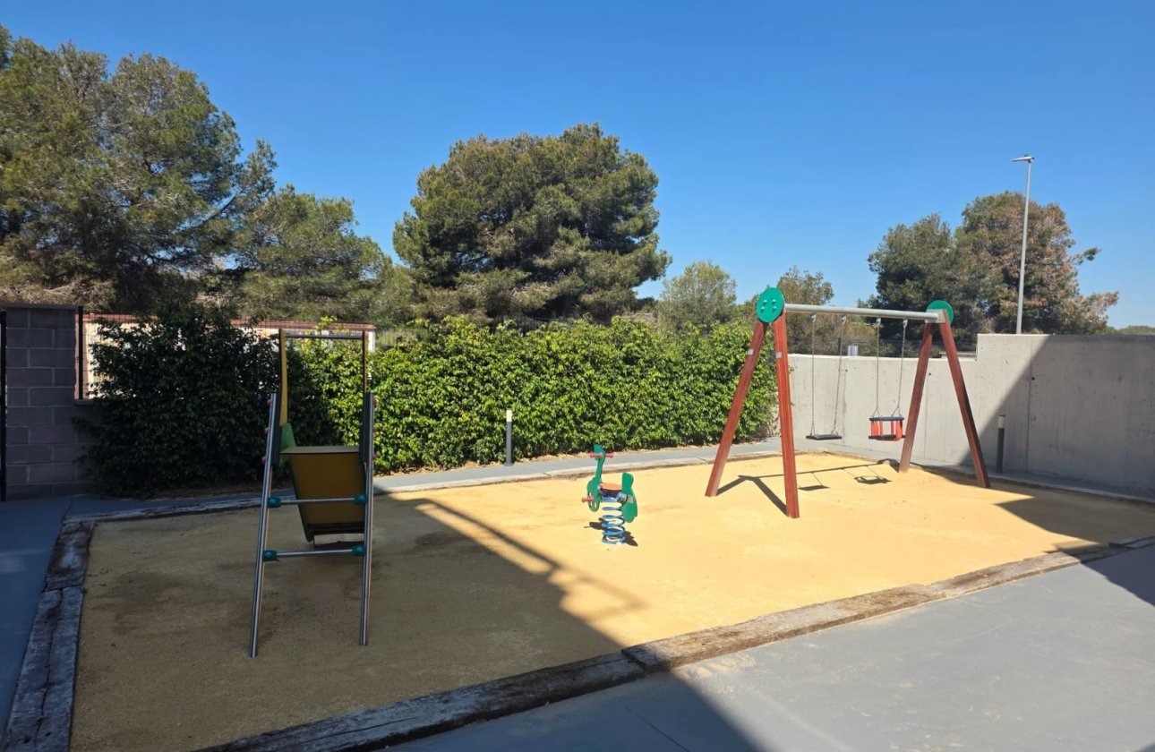 Resale - Apartment / flat - Orihuela Costa - Los Altos