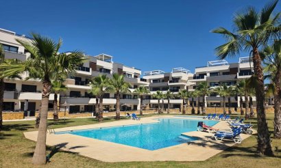 Resale - Apartment / flat - Orihuela Costa - Los Altos