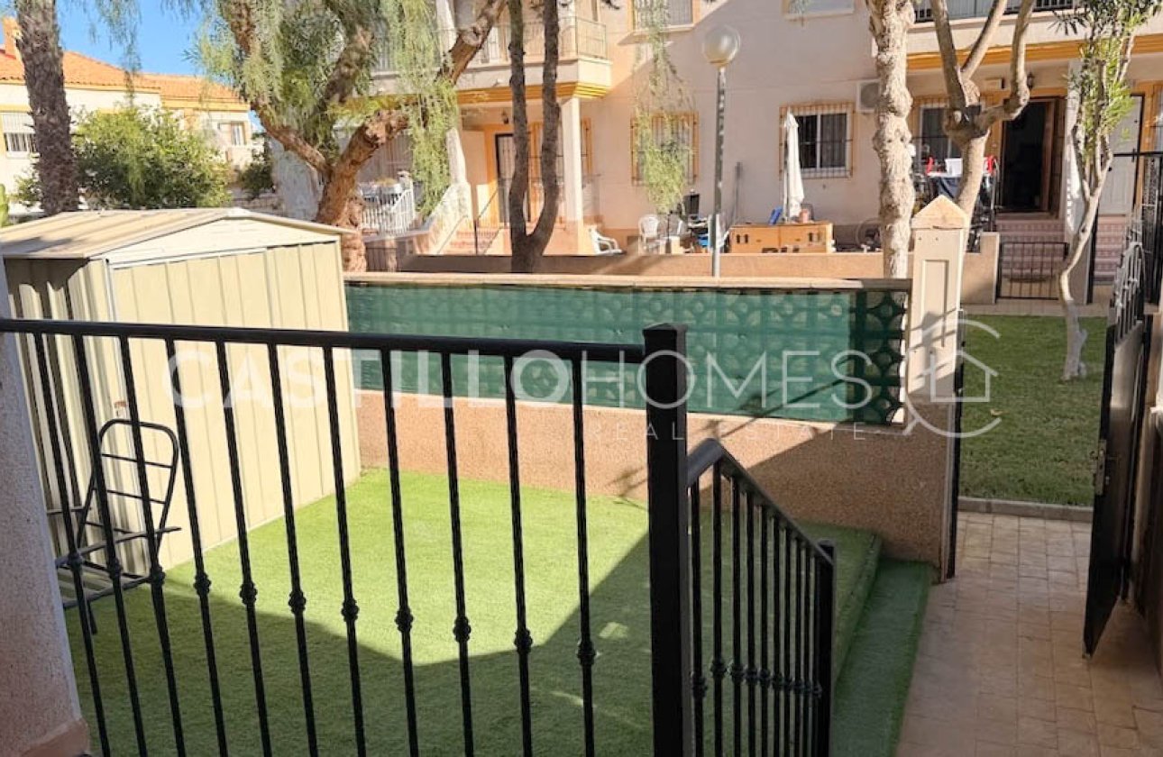 Resale - Bungalow - Orihuela Costa - Las Filipinas