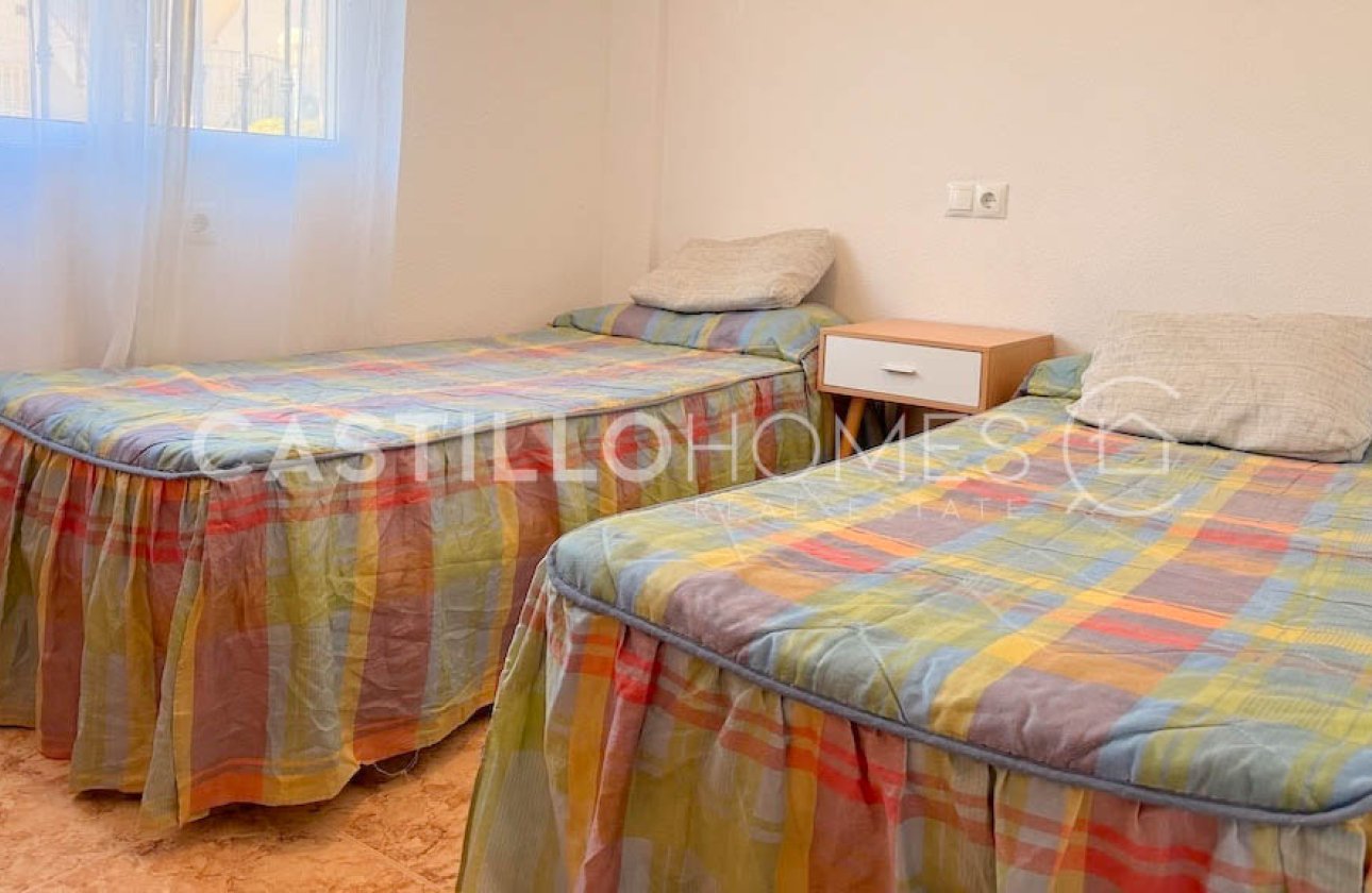 Resale - Bungalow - Orihuela Costa - Las Filipinas