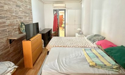 Reventa - Apartamento / piso - Torrevieja - Centro