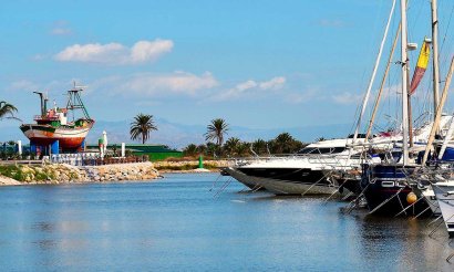 Obra nueva - Apartamento / piso - Guardamar del Segura - Avda del Puerto