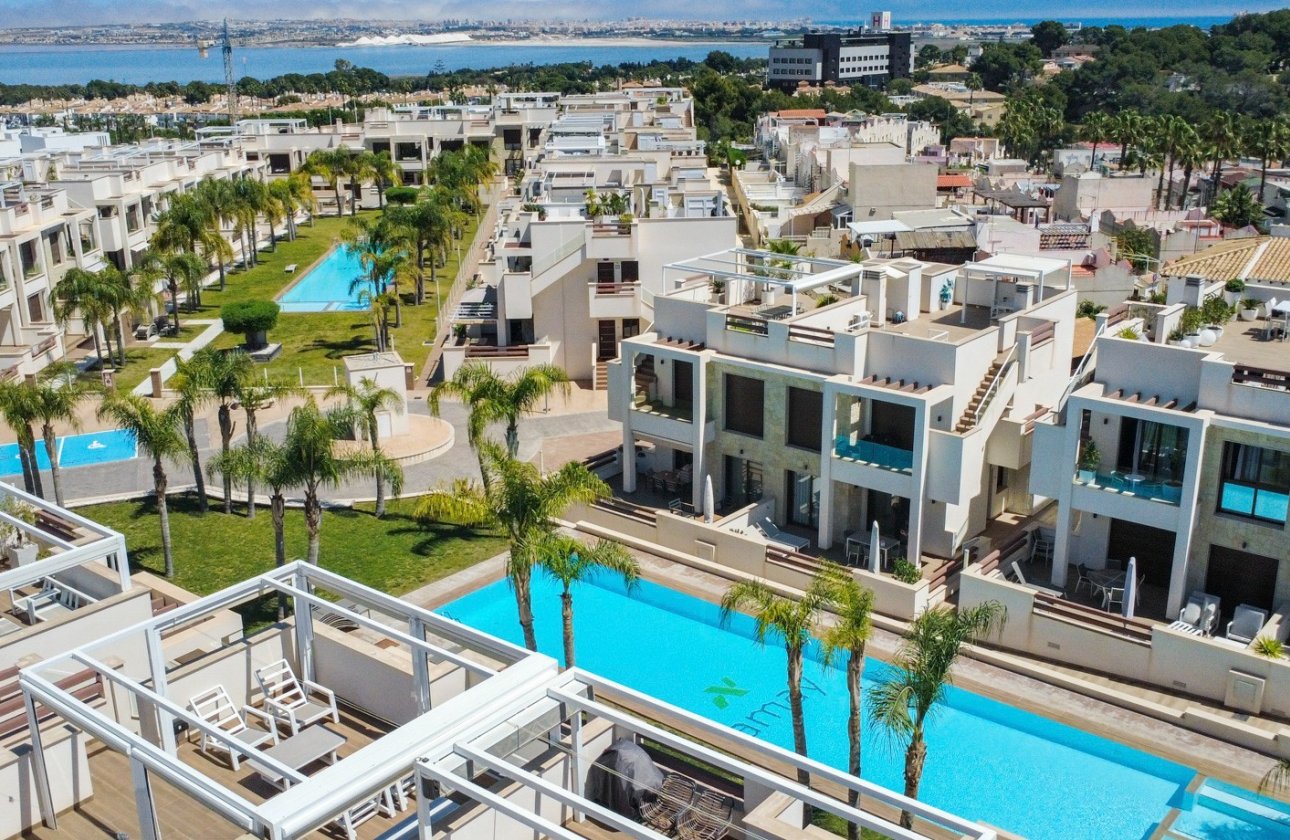Resale - Apartment / flat - Torrevieja - Los Balcones