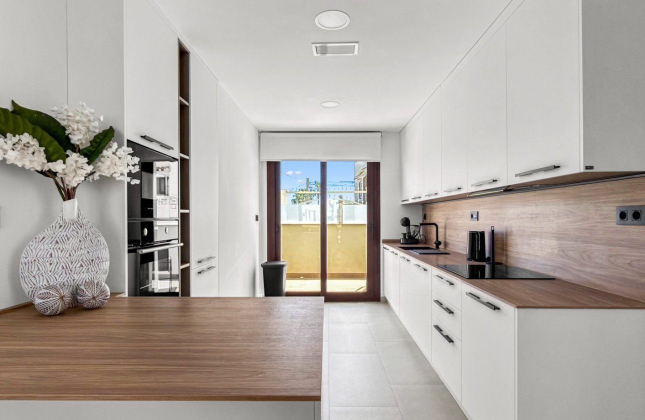 Resale - Apartment / flat - Torrevieja - Los Balcones