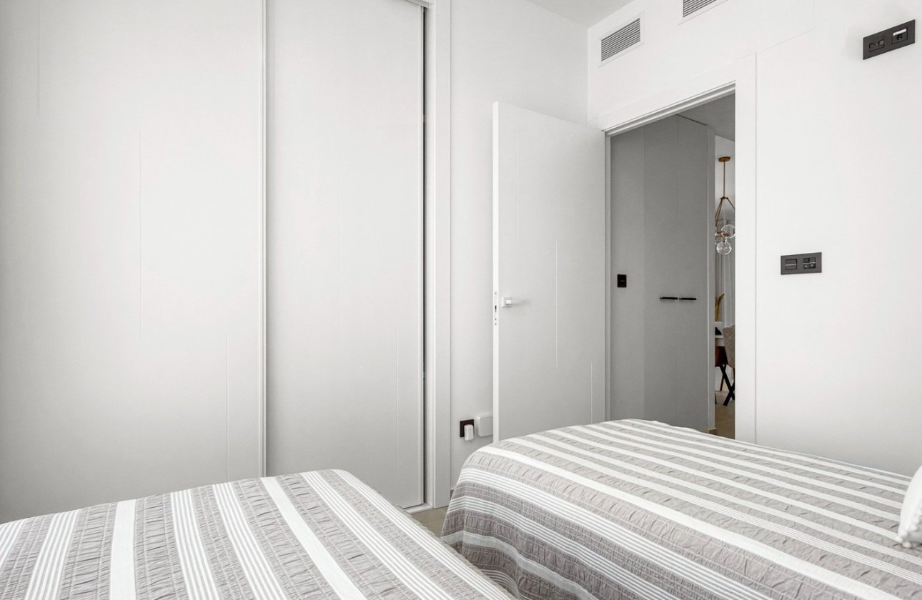 Resale - Apartment / flat - Torrevieja - Los Balcones