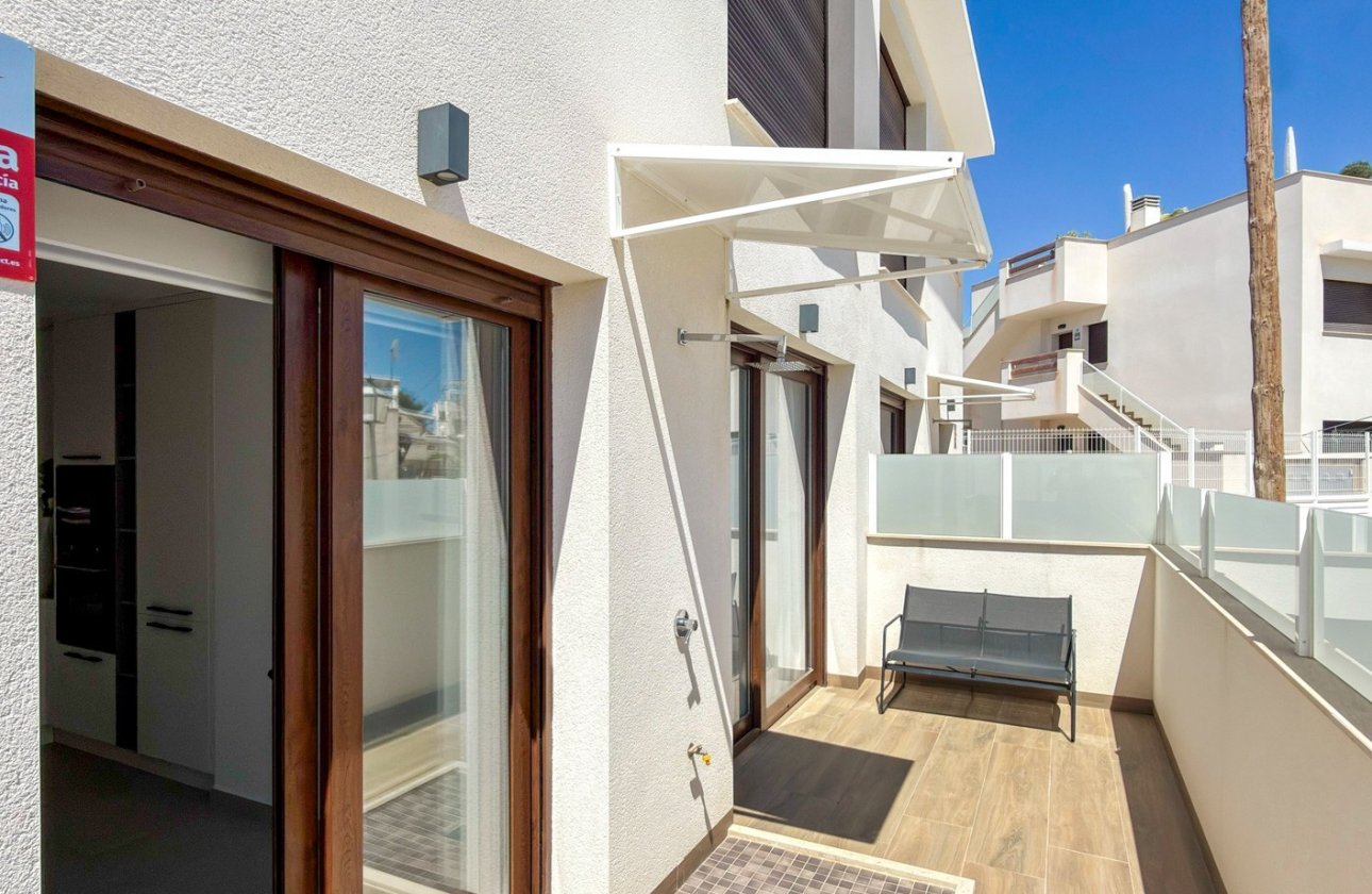 Resale - Apartment / flat - Torrevieja - Los Balcones