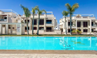 Resale - Apartment / flat - Torrevieja - Los Balcones