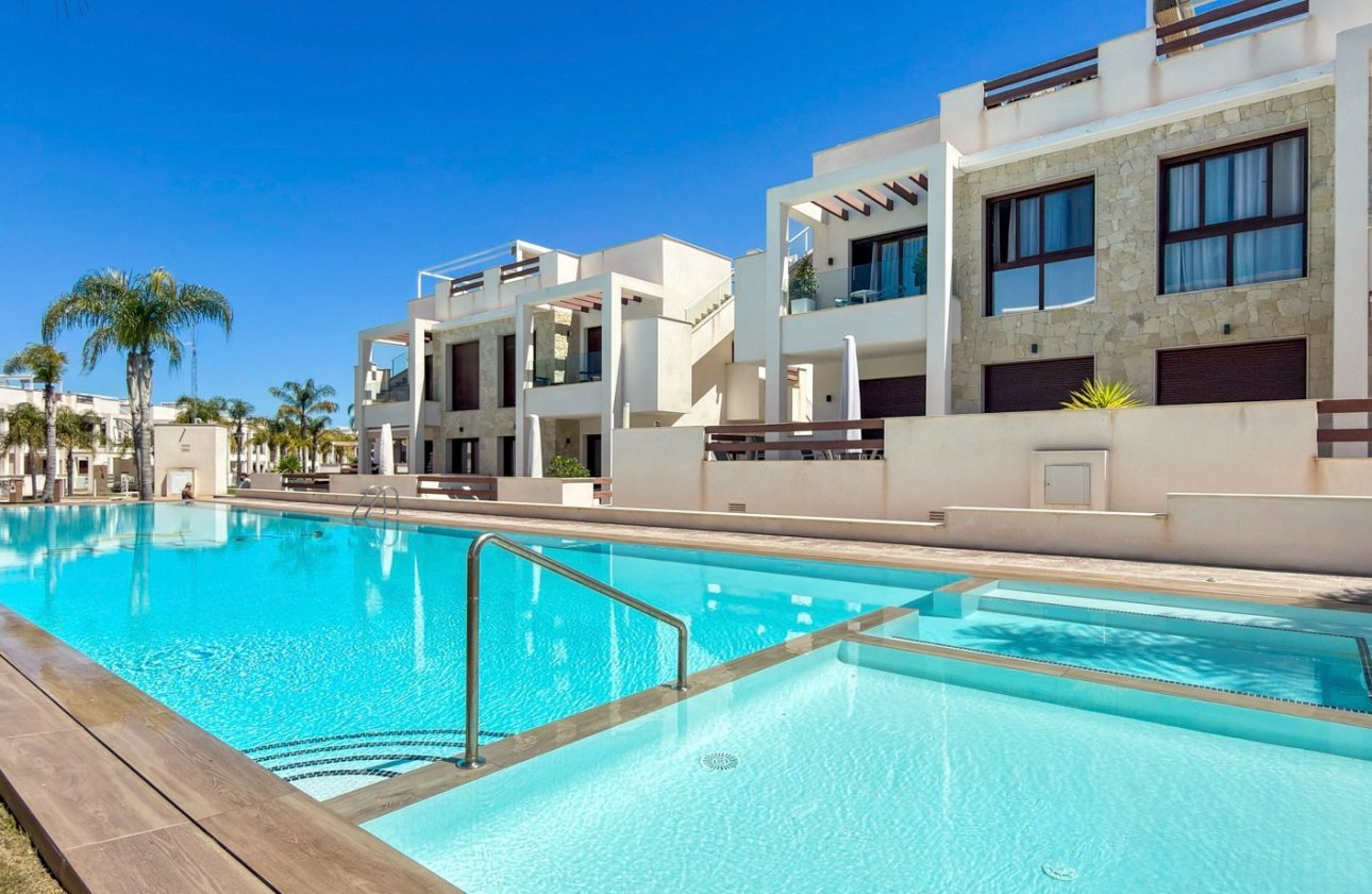 Resale - Apartment / flat - Torrevieja - Los Balcones