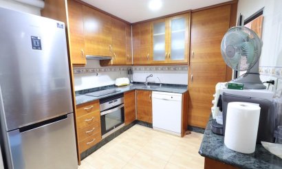 Resale - Apartment / flat - Torrevieja - Acequion